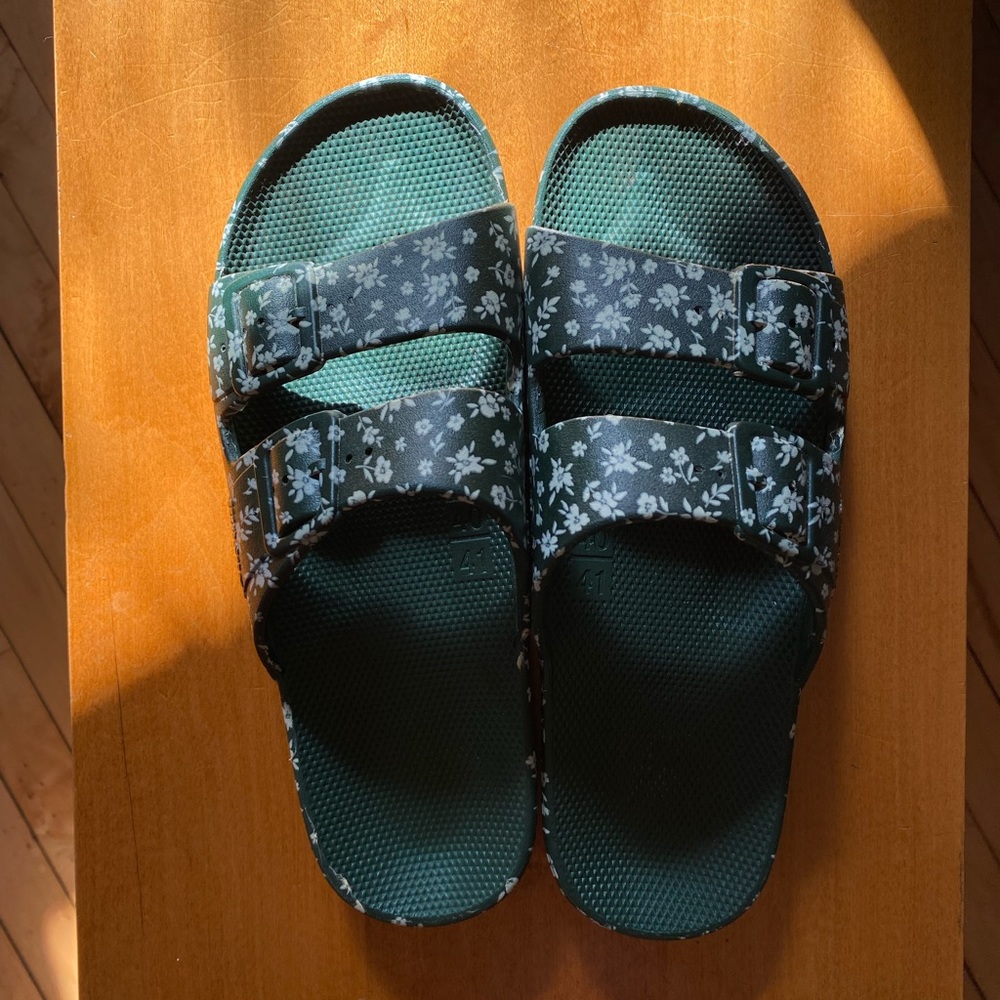 Freedom Moses sandals